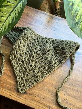 CROCHET BANDANA